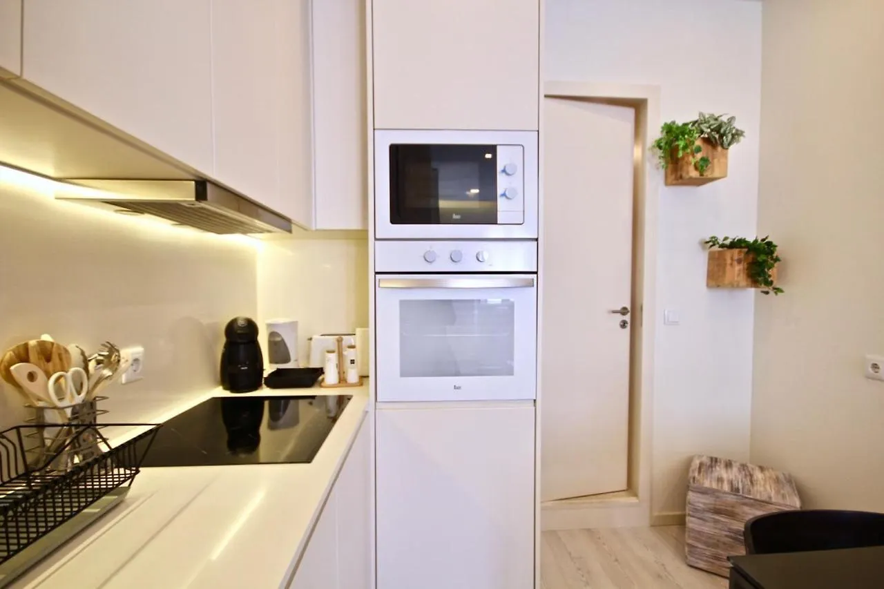 Apartment Akicity Santos Orange Lisbon
